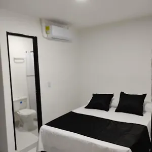  Hotel Black & White Colombie